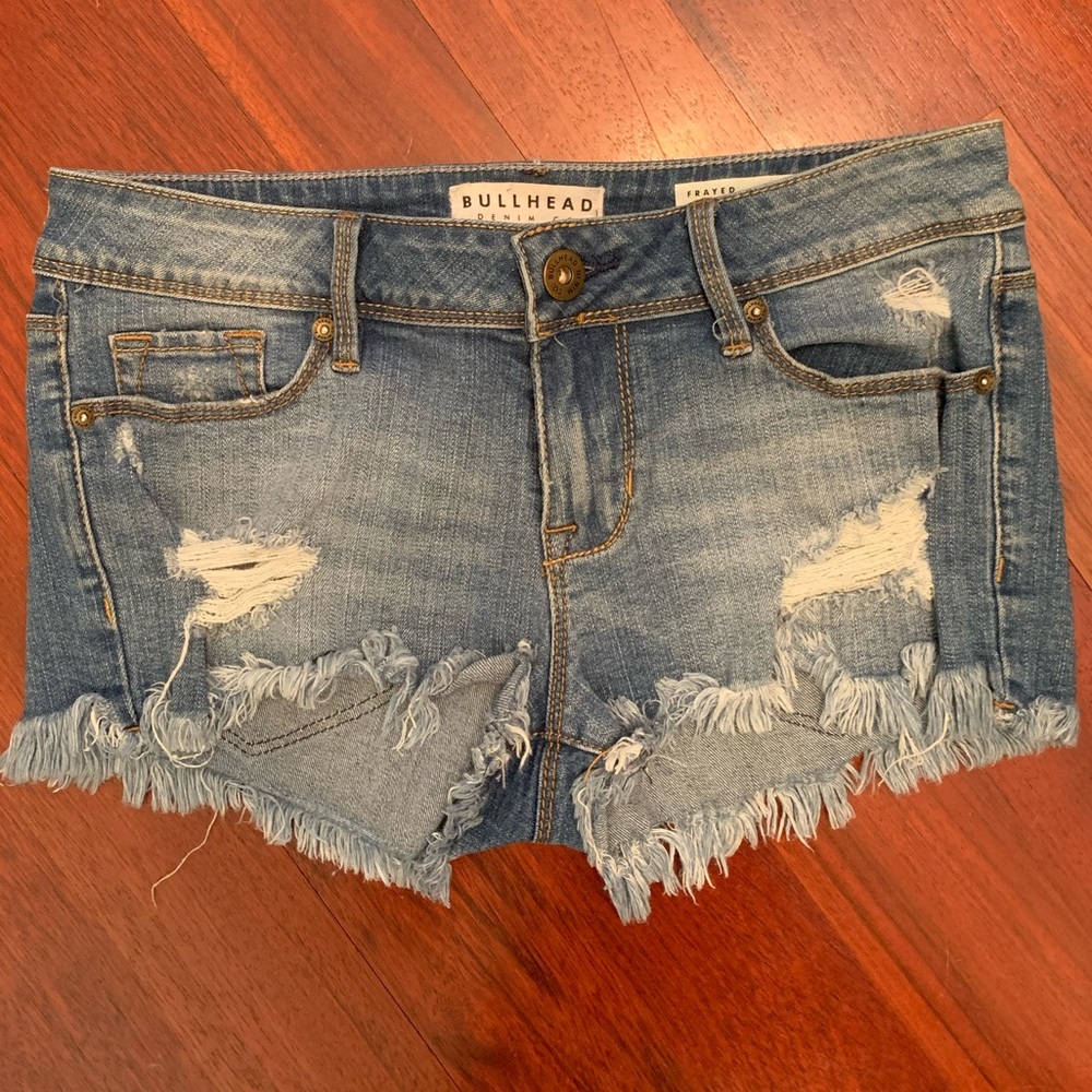 Pacsun distressed denim shorts